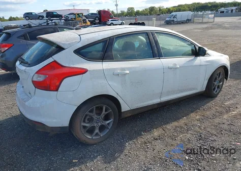 2013 Ford Focus Se z USA, uszkodzony, nr VIN 1FADP3K27DL320116